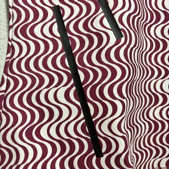 Adidas by Stella McCartney Gym Training T-Shirt Burgundy S Long Sleeve Mock Neck - Picture 4 of 14